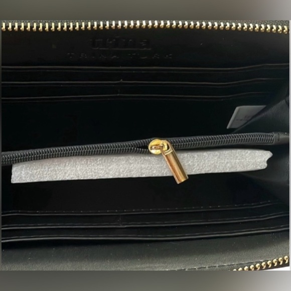 Wallet Trina Turk Full Size Women’s, New - Picture 3 of 4
